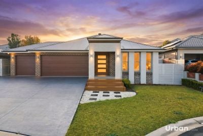Oran Park, 15 Matich Place