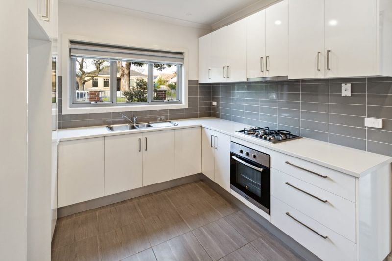 1/60-62 Leamington Street, Reservoir