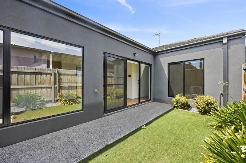 129 Maradona Boulevard, Deanside