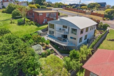 4
 
 
 
  
 
 
 2
 
 
 
  
 
 
 2
 
 
 
 
 
 
 
 115 James Street, Devonport TAS 7310, Devonport - Thumbnail 4