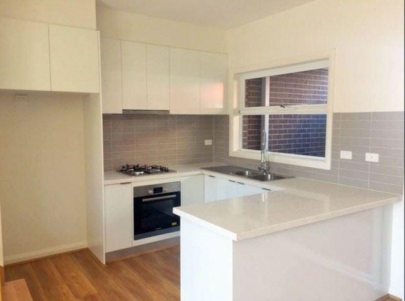 2/9 Westall Street, Thomastown