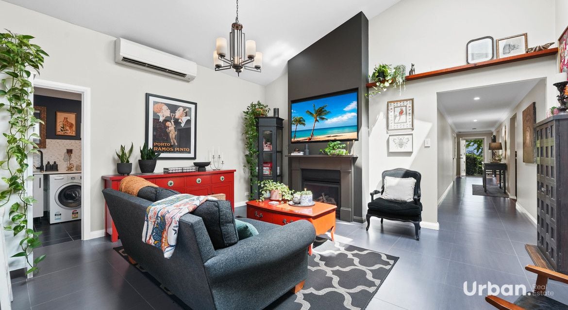 Gregory Hills 21 McKenzie Boulevard