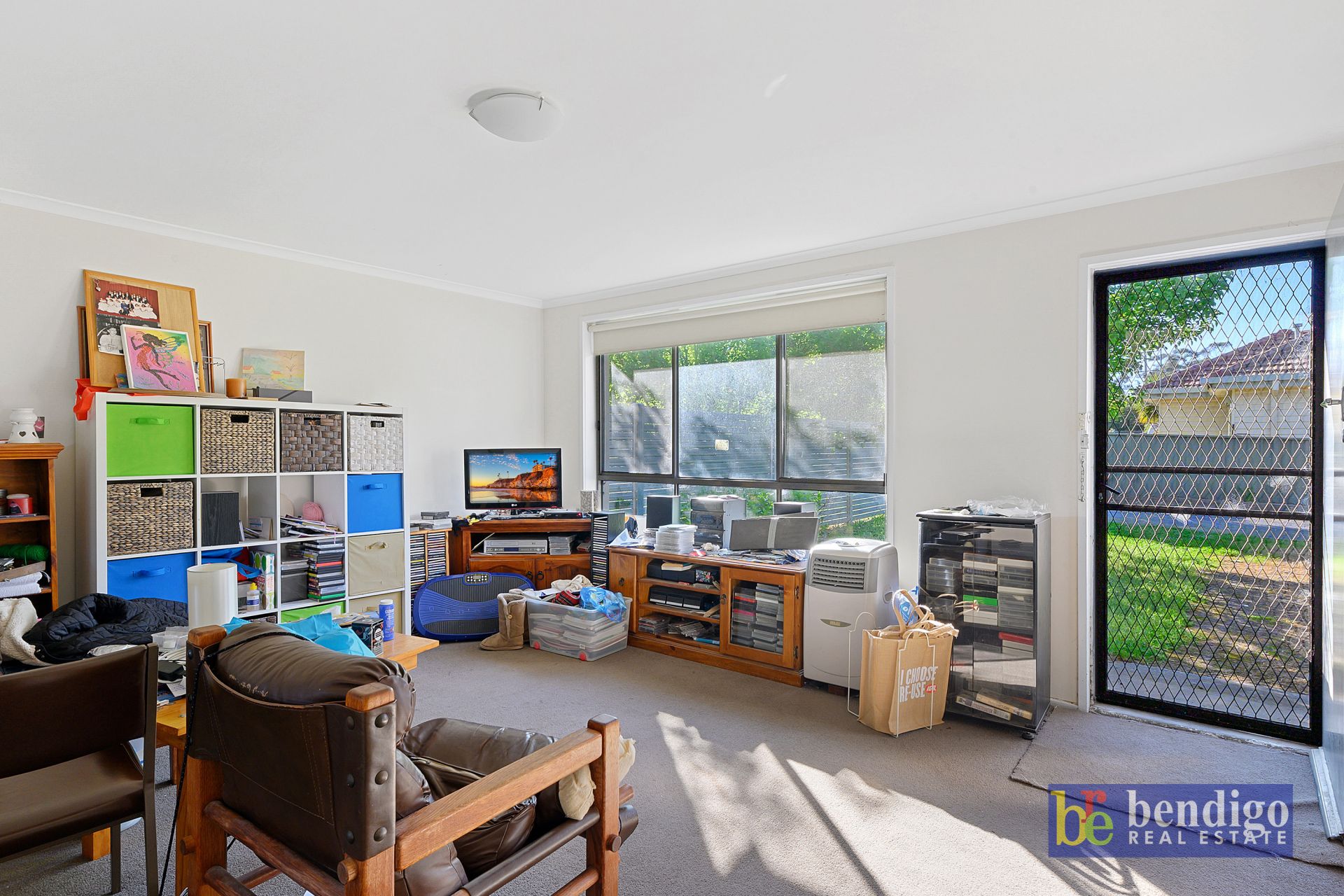 2/16 Wireless Street Kangaroo Flat VIC, Flat - Thumbnail 2