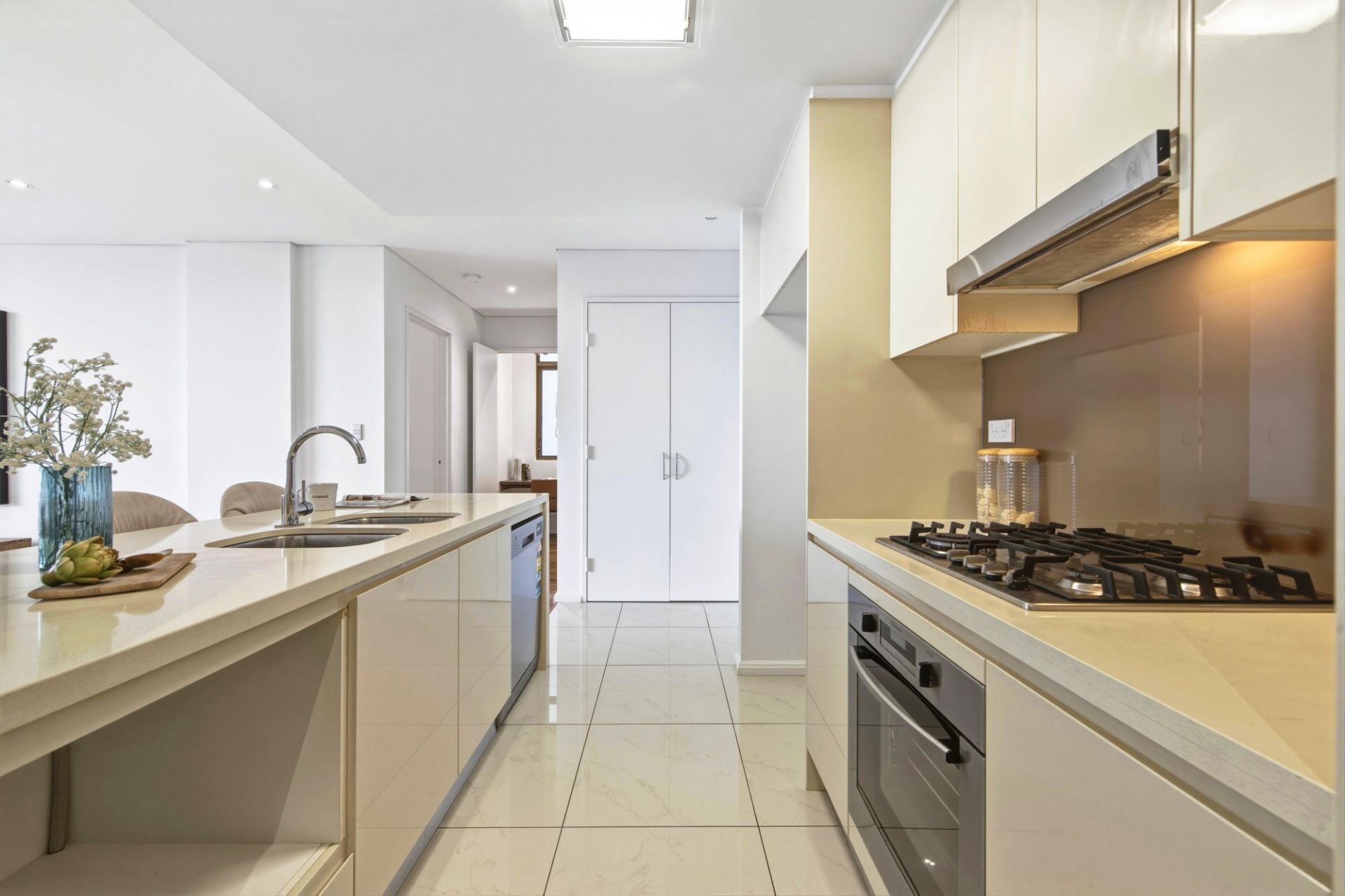 126/28 Ferntree Place, Epping, Epping - Thumbnail 7