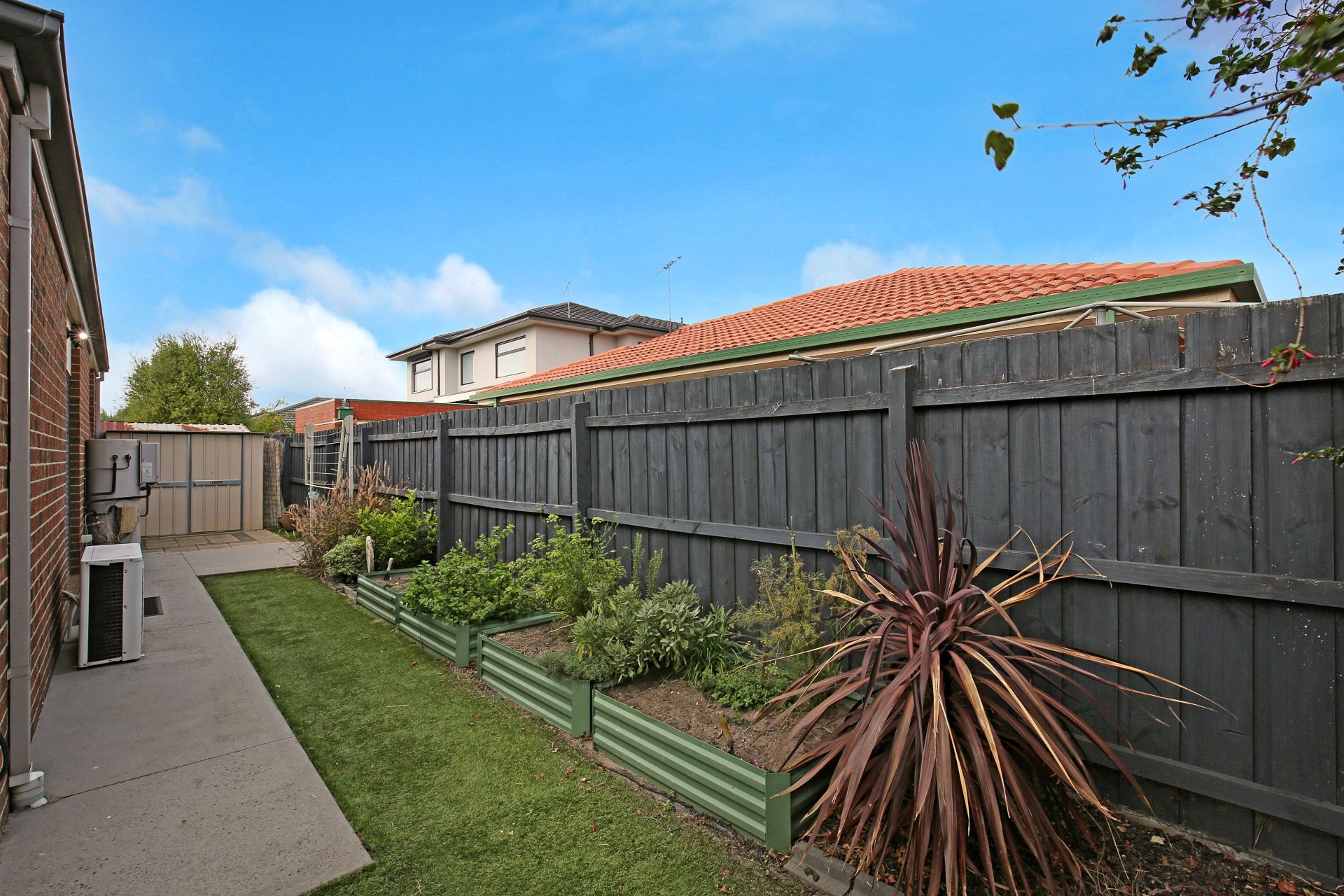 Spacious unit in handy locale