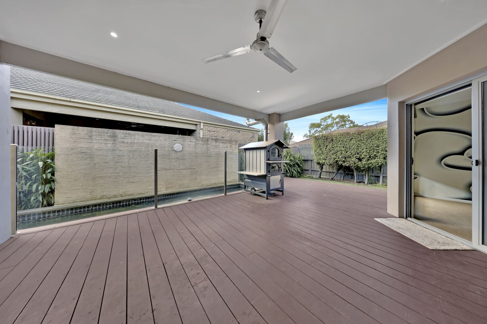 A PERFECT FAMILY HOME!