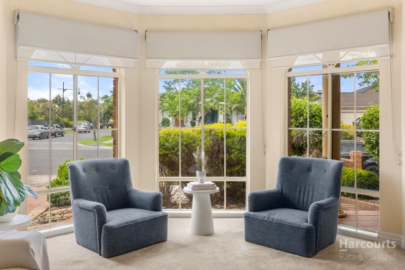 17 Carinya Boulevard, Burnside