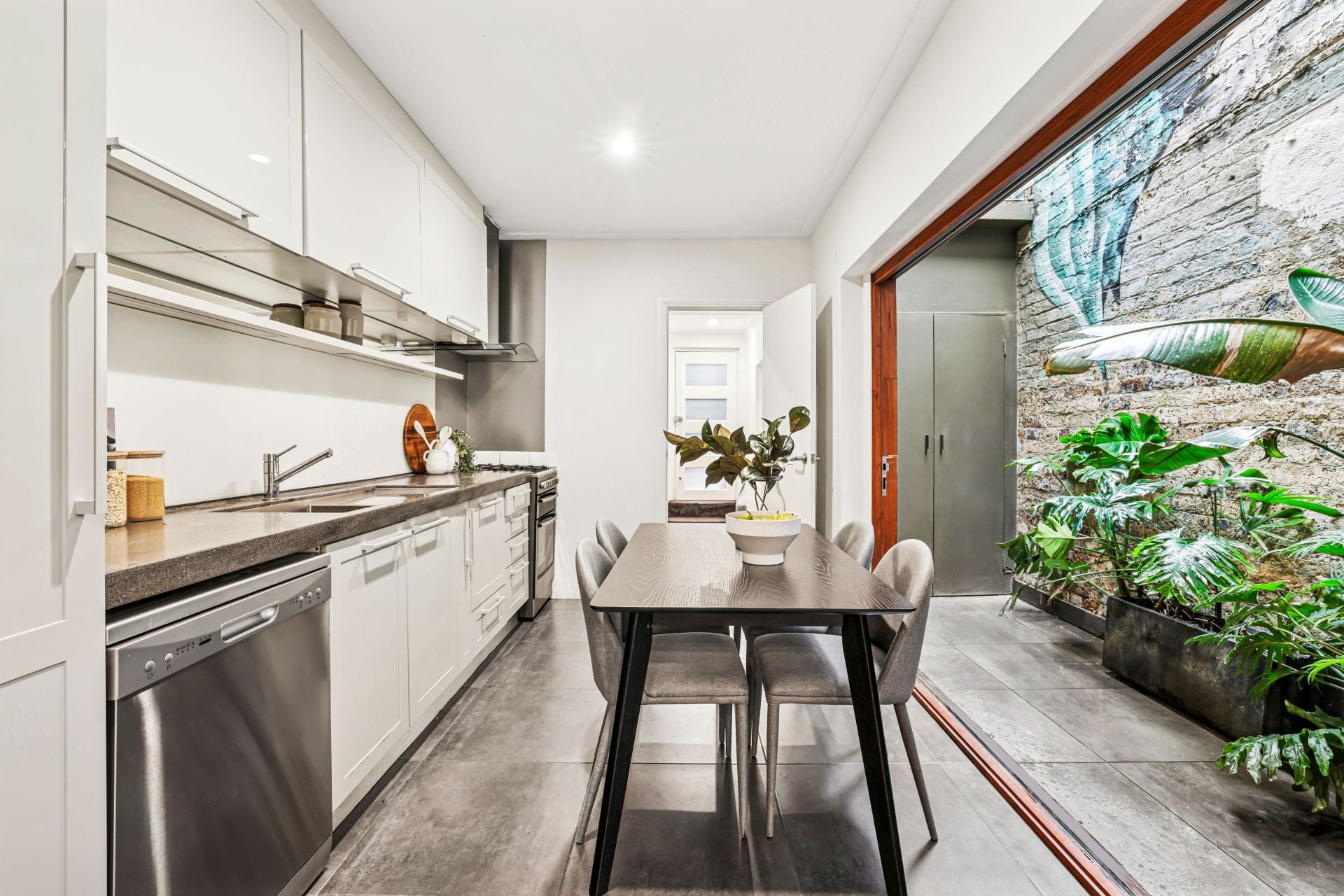 36 Belmore Street, Surry Hills, Surry Hills - Thumbnail 3