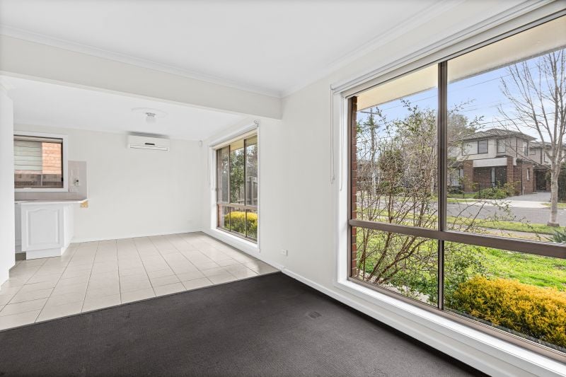 1/21 Spring Street, Thomastown