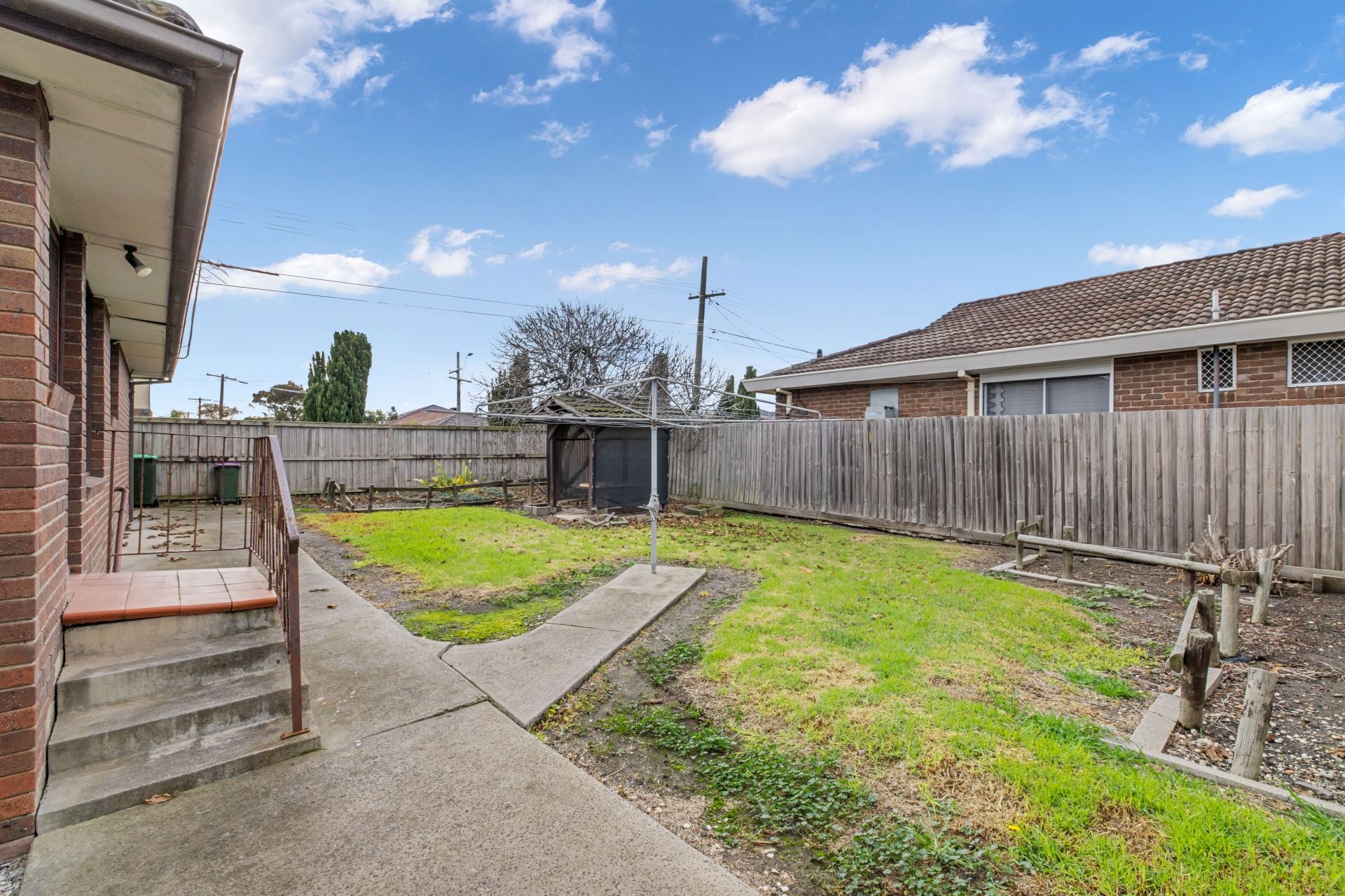 Family Charm at 22 Michigan Terrace, Thomastown