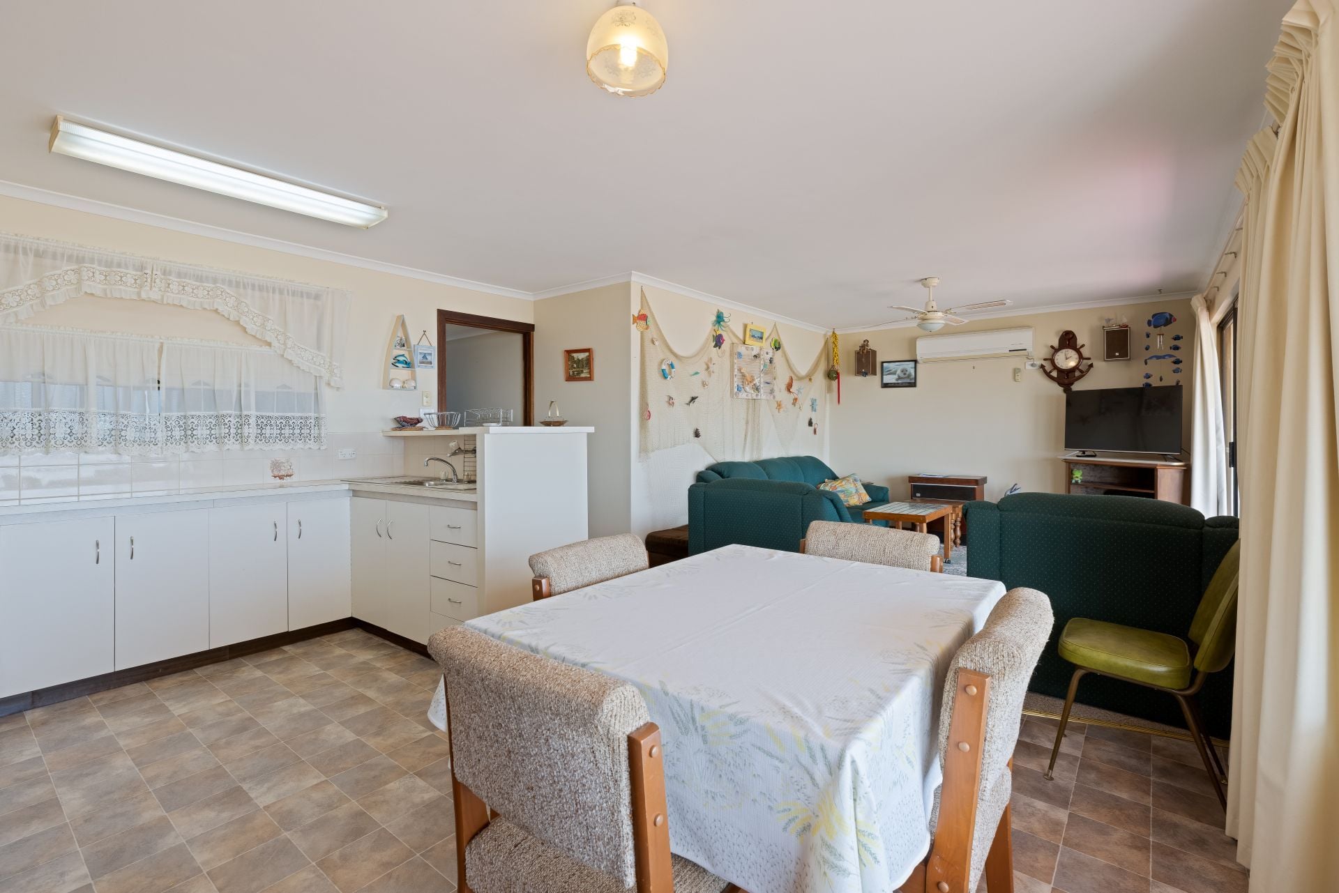 125 John Lewis Drive Port Broughton SA, Port Broughton - Thumbnail 7