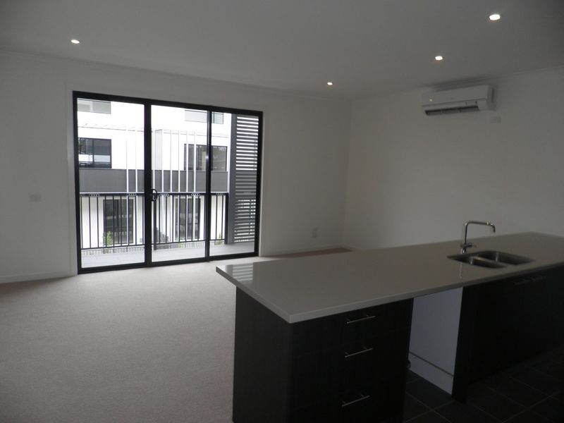 2/20 Hewitt Avenue Footscray VIC, Footscray - Thumbnail 4