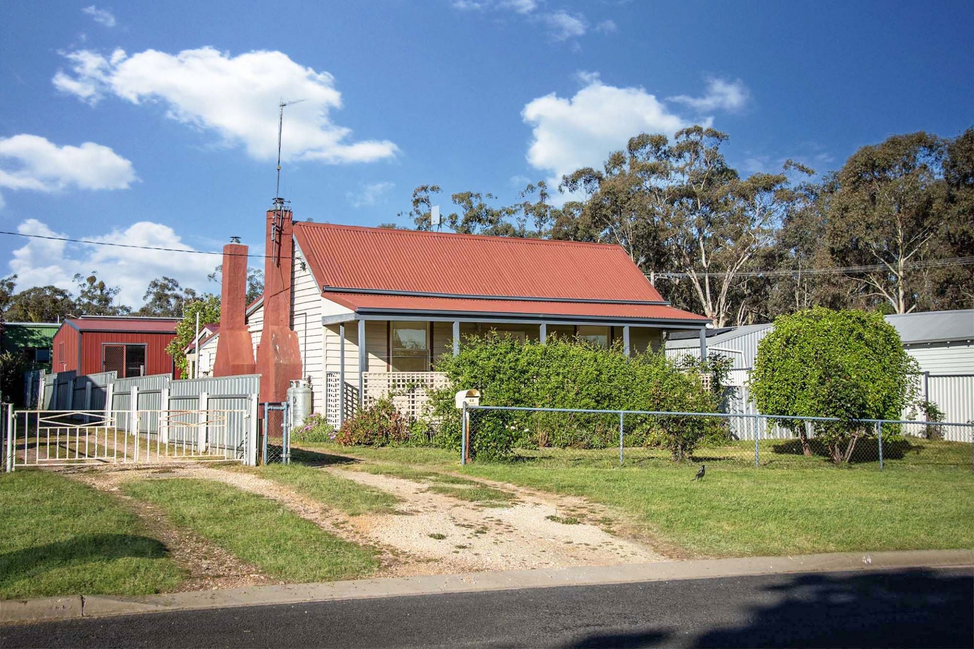 44 Barkly Street, Dunolly - Thumbnail 2