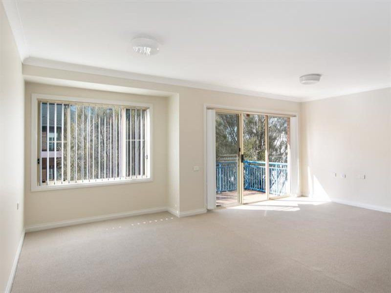 10/7 Regent Street, Wollongong NSW, Wollongong - Thumbnail 3
