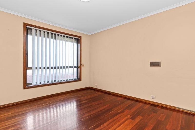 11 Findon Road, Epping