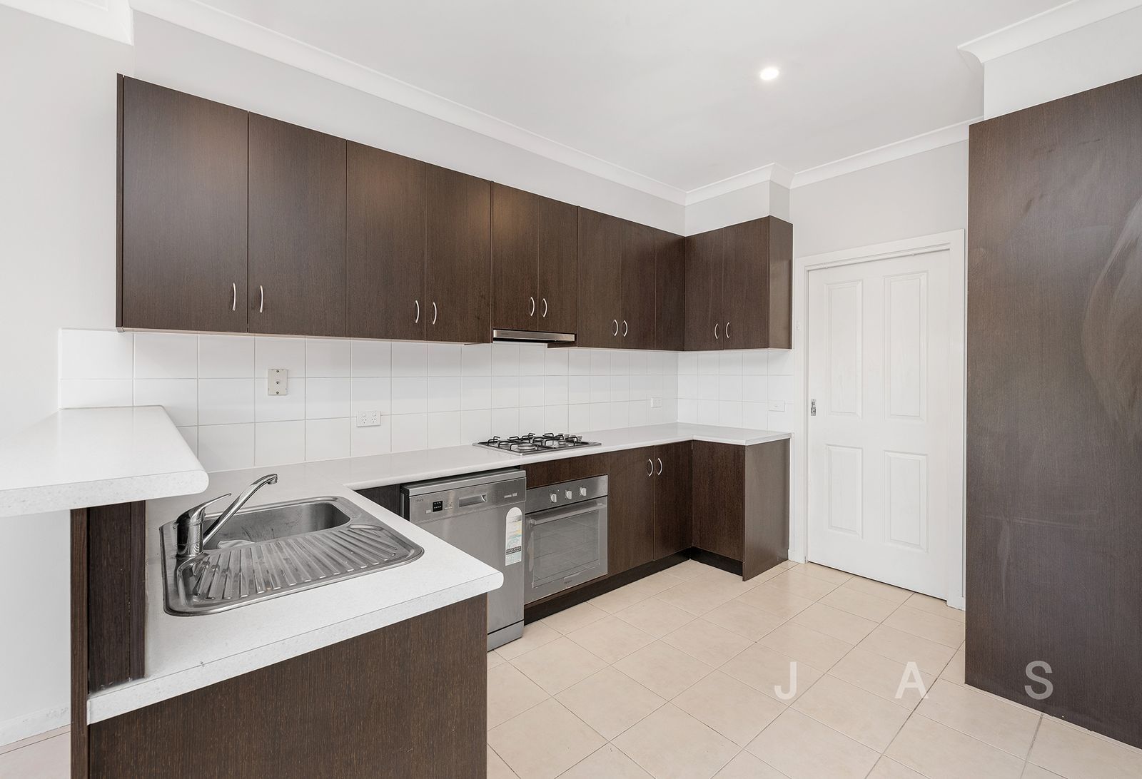 3/120 Suffolk Street Maidstone VIC, Maidstone - Thumbnail 4