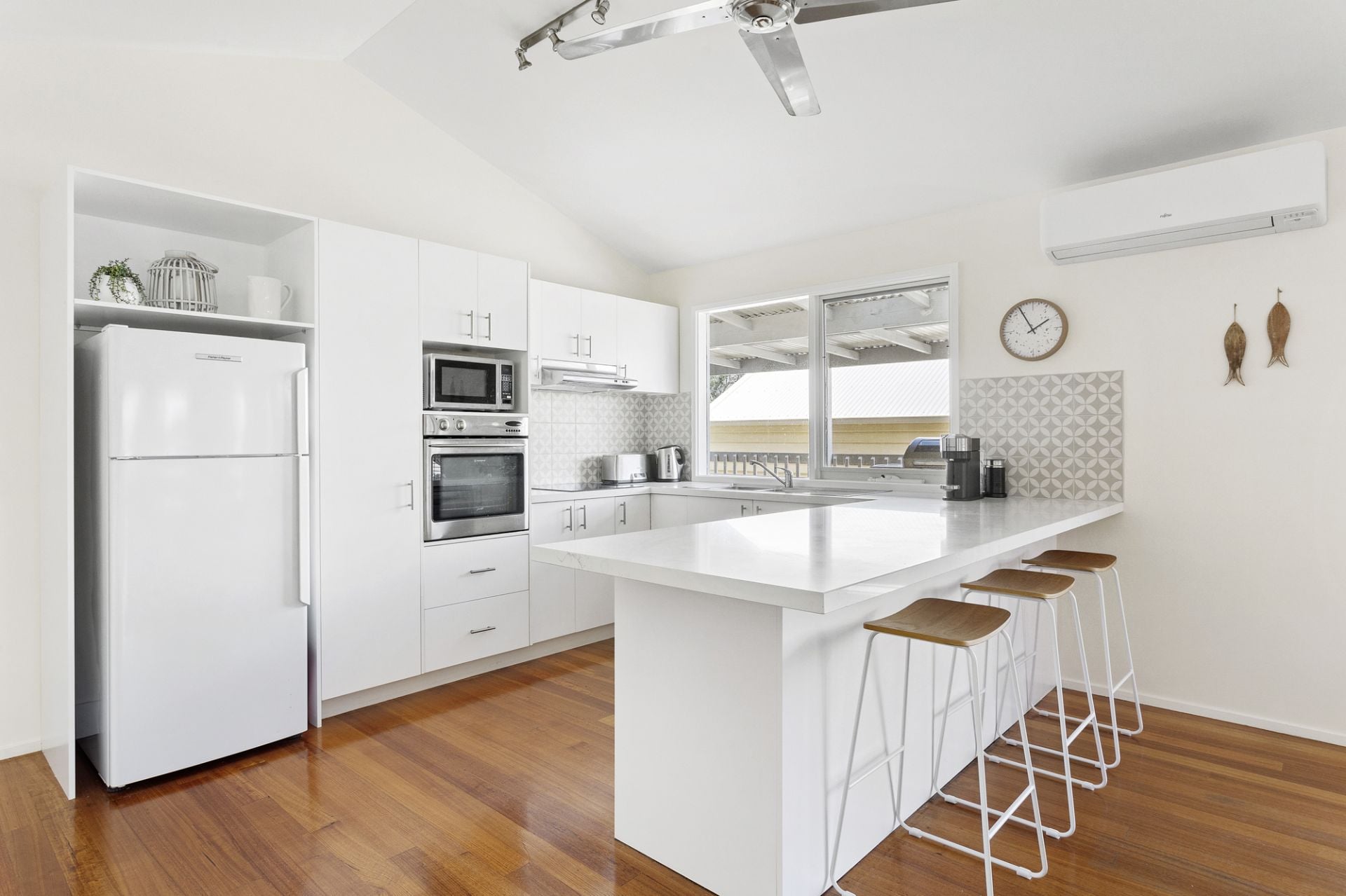 61 Bass Meadows Boulevard, Sold, Sold - Thumbnail 4