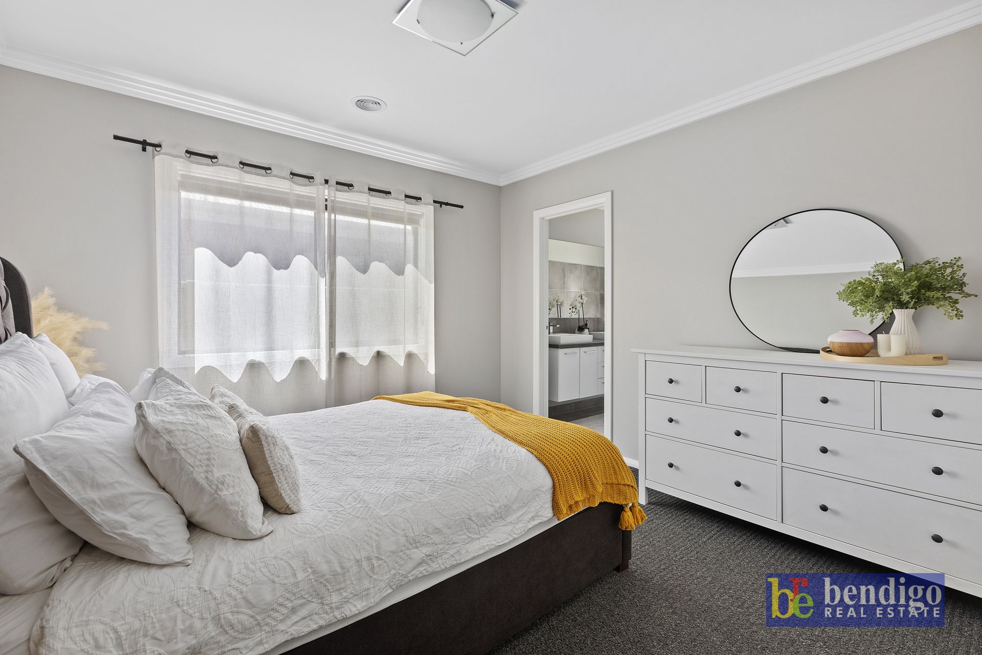 18 Charolais Court Ascot VIC, Ascot - Thumbnail 3
