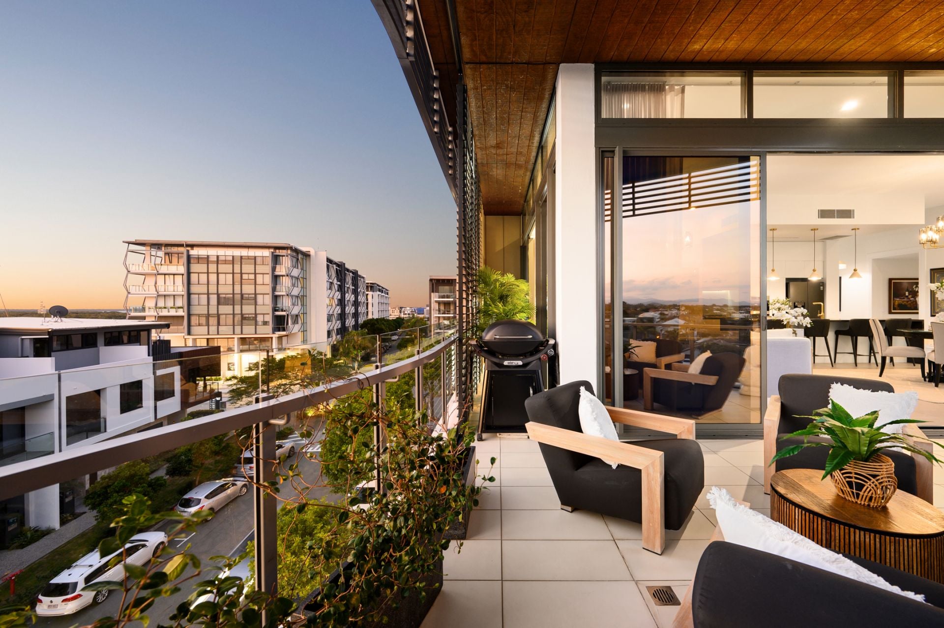 2401/1 Marina Promenade, Paradise Point - Thumbnail 8