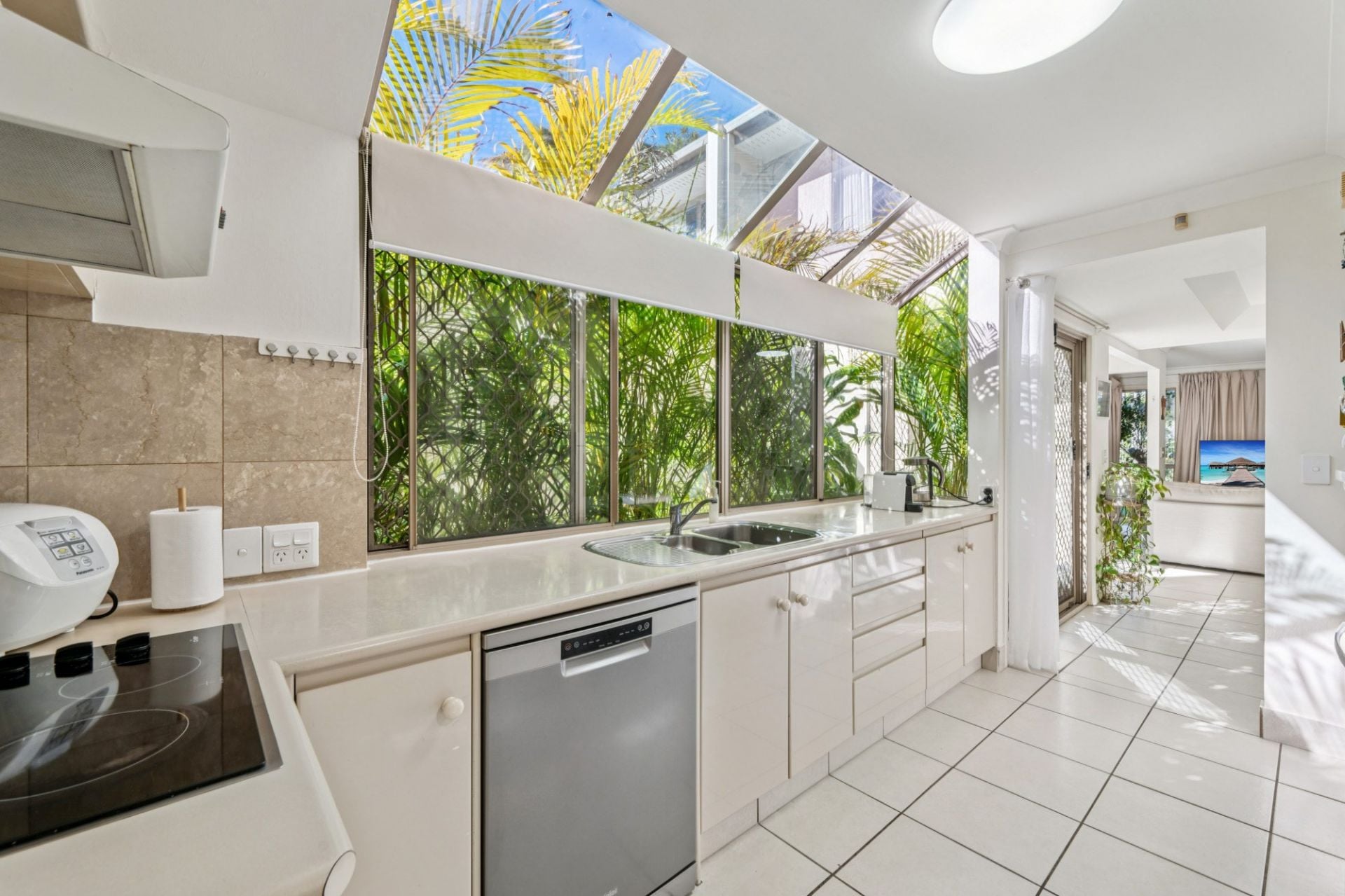 14/1 Resort Drive, Robina - Thumbnail 2