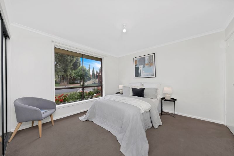 10 Hargrave Court, Mill Park