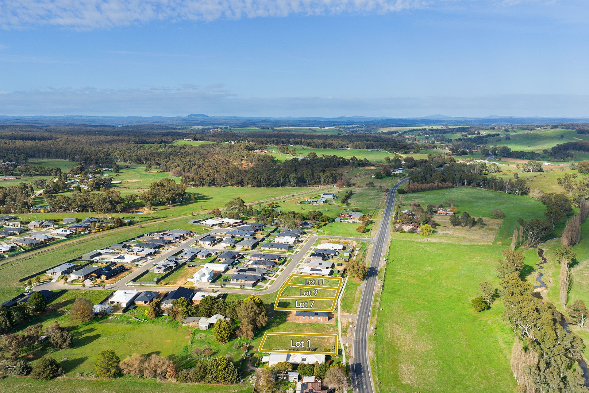 1-11 Midland Highway, Campbells Creek - Thumbnail 3