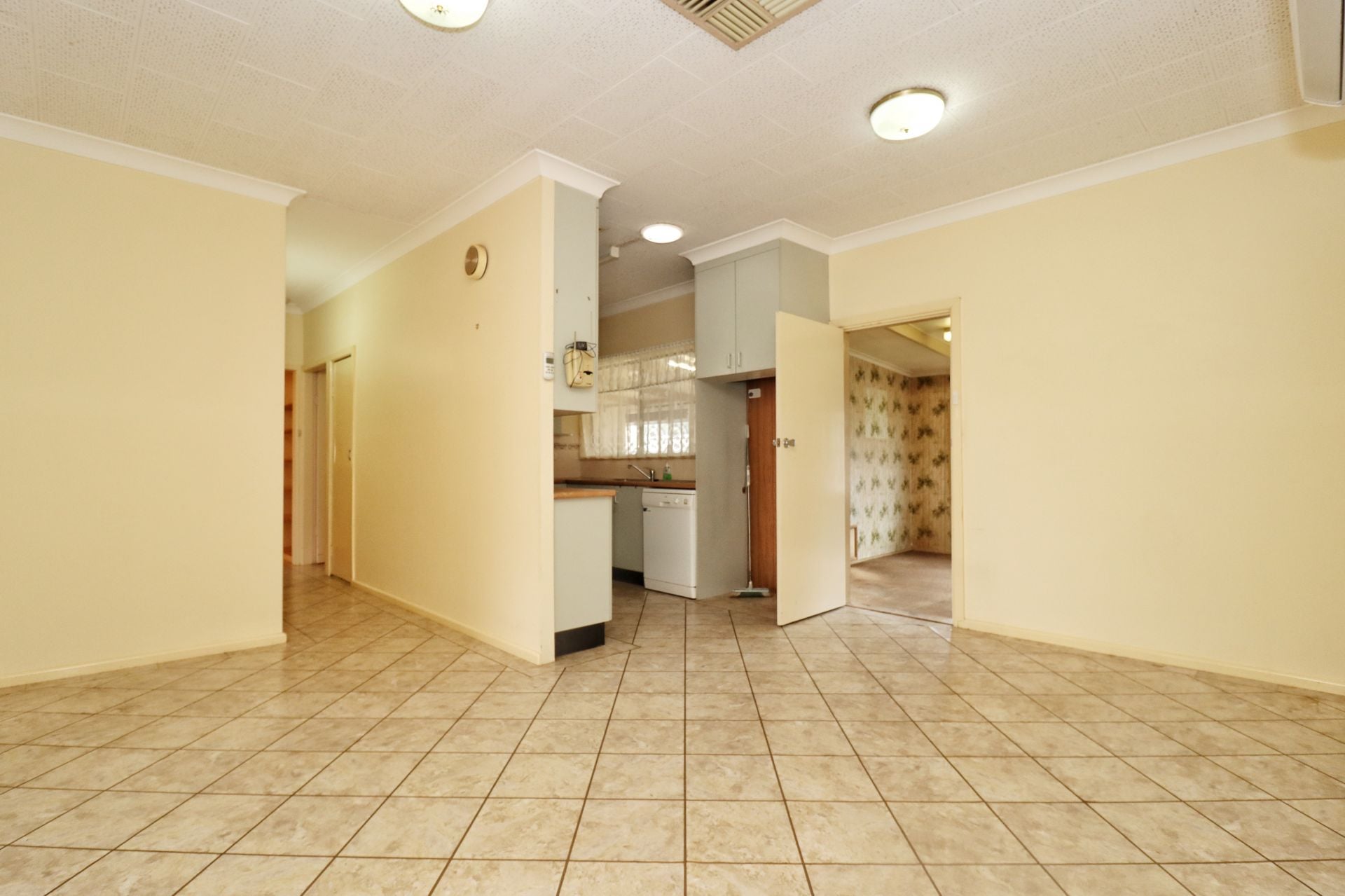 41 Lee Street, COWRA, Cowra - Thumbnail 6