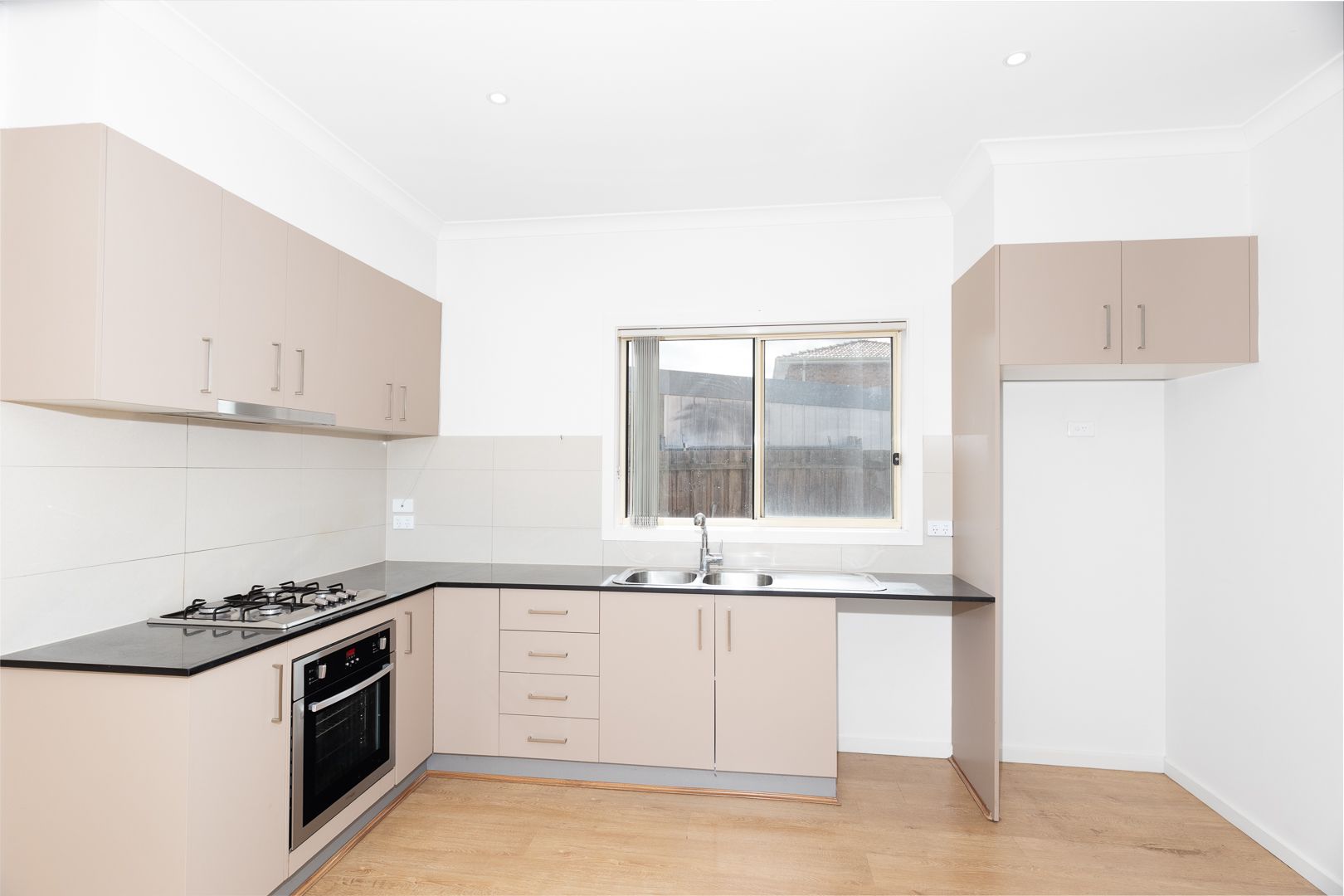 Low-Maintenance Living in a Convenient Location