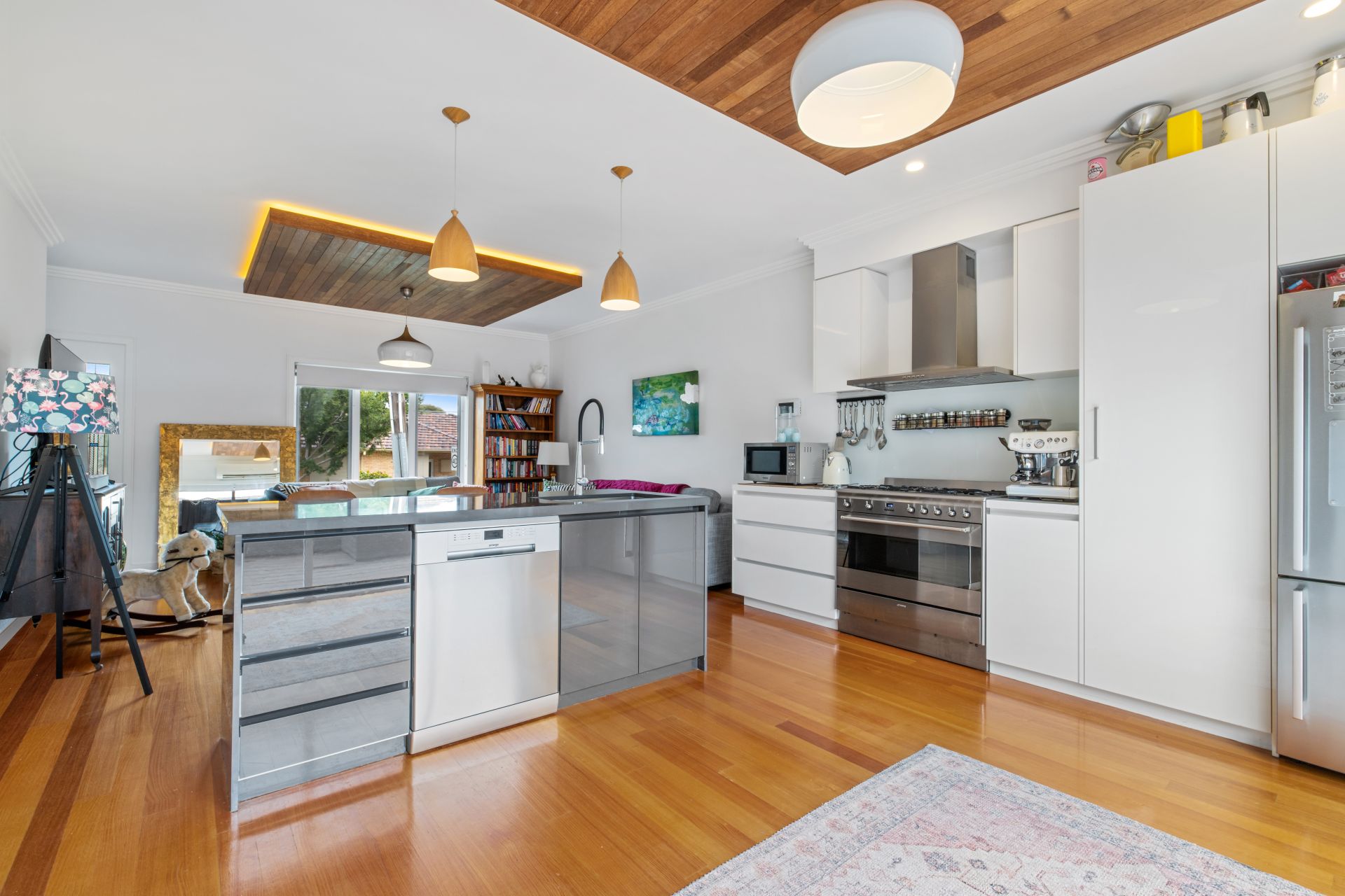 Stunning 2-Bedroom Home in Prime Preston Location
