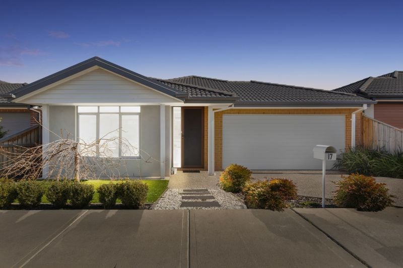 17 Devizes Drive, Wollert