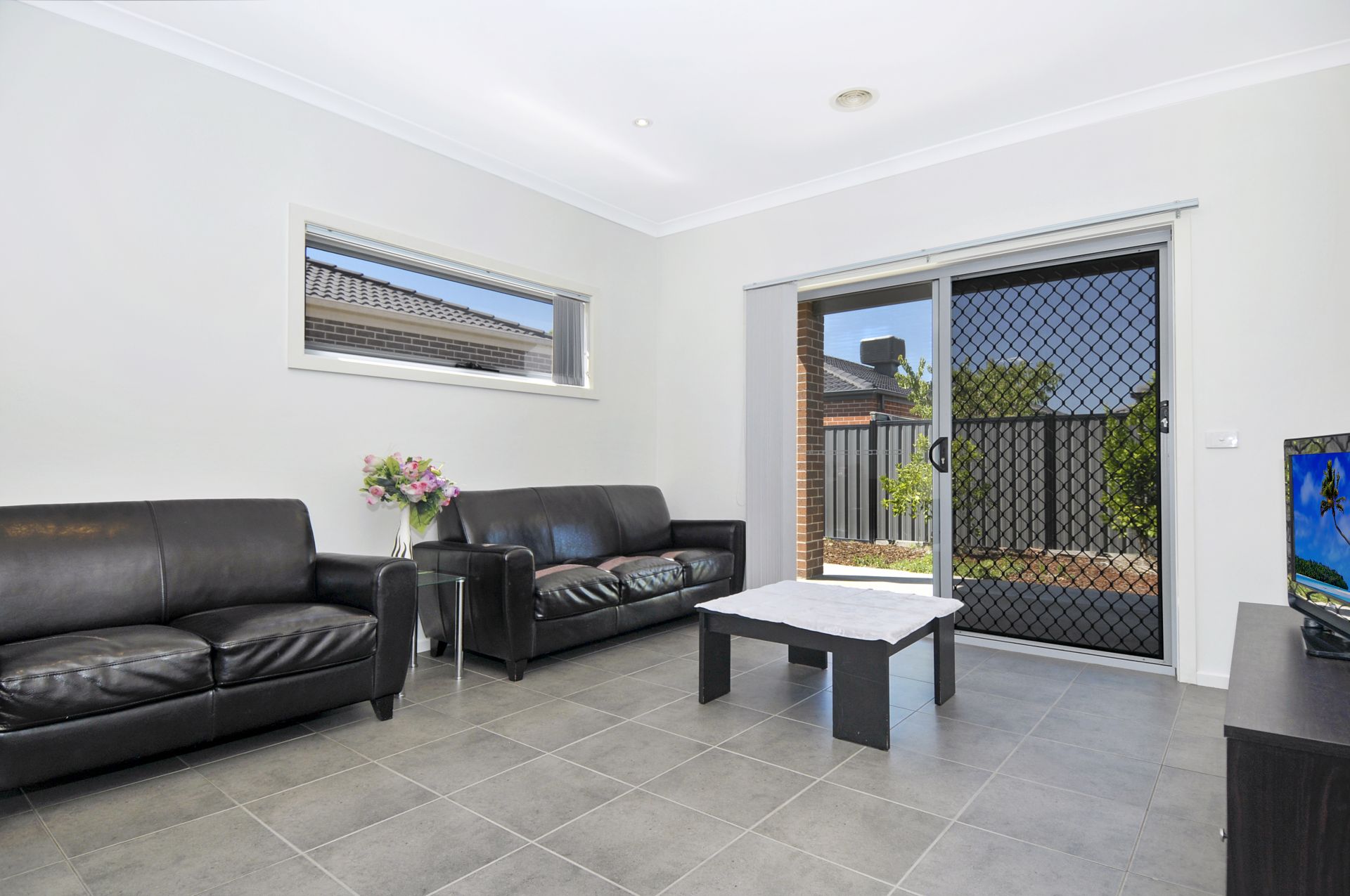 11 Copperhead Street Mernda, Mernda - Thumbnail 5
