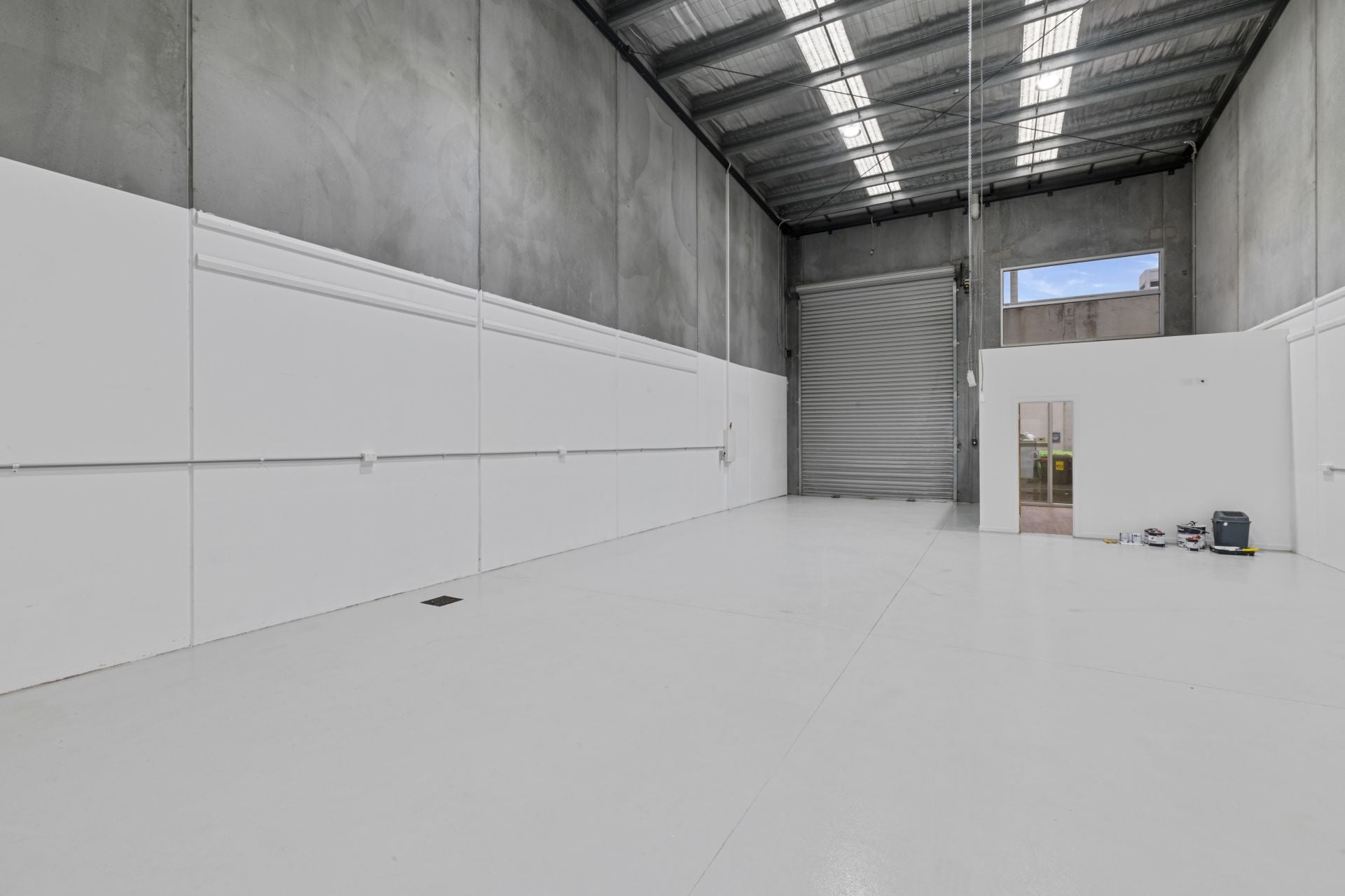 Functional Industrial Warehouse in Prime Industrial 3 Zone