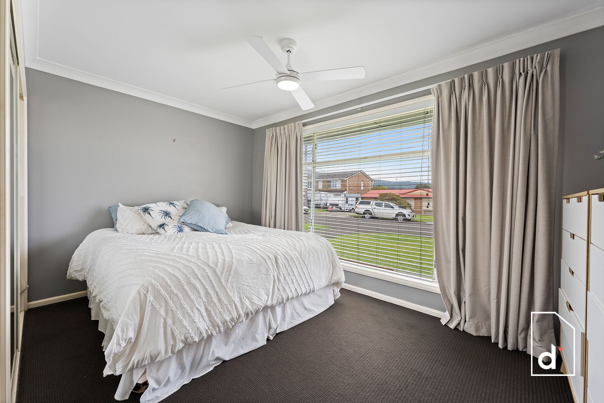 15 Doris Avenue, Woonona NSW