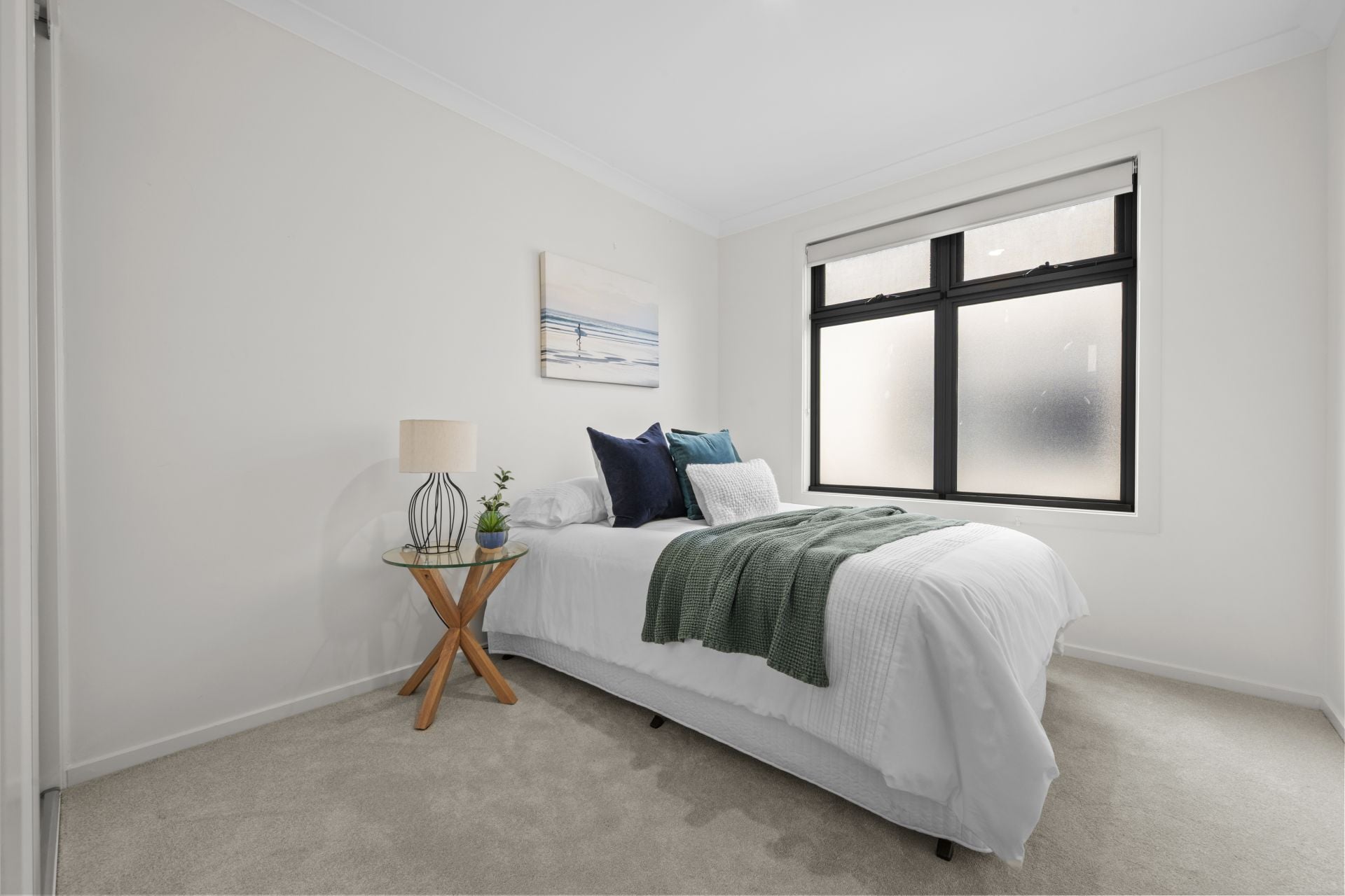 Five Star Family Living In Peaceful Epping