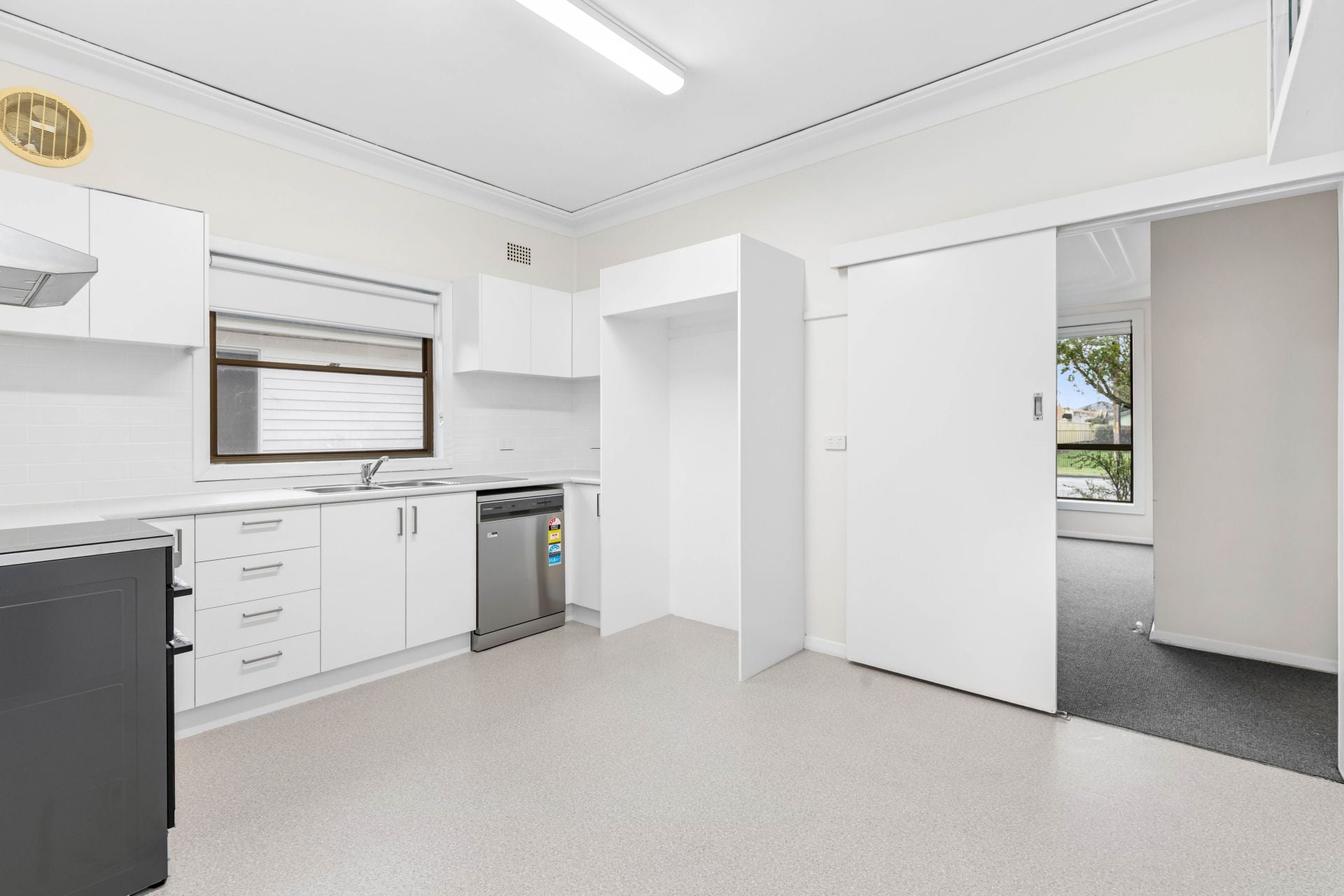 16 Boyd Street, Swansea NSW, Swansea - Thumbnail 7