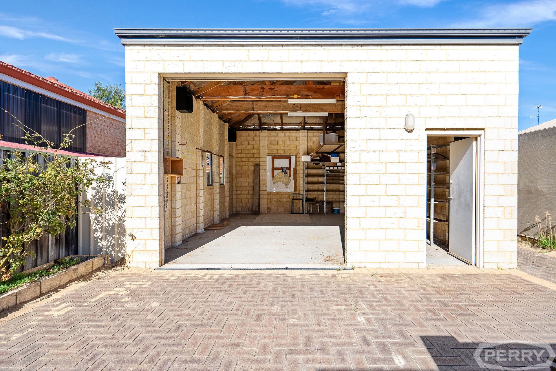 14 Riverina Avenue, Coodanup, Coodanup - Thumbnail 4