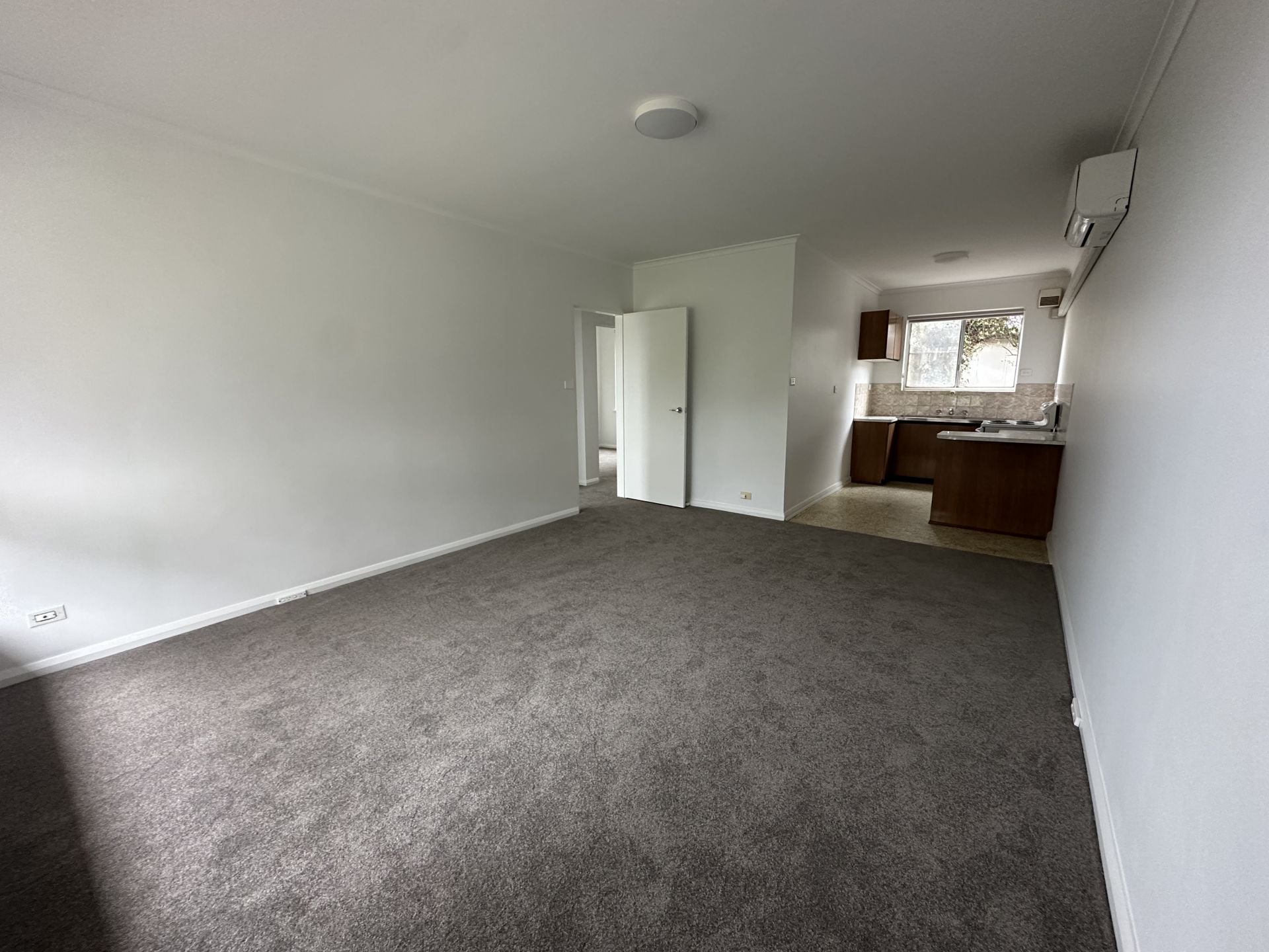 2/175 Esplanade, Altona - Thumbnail 4