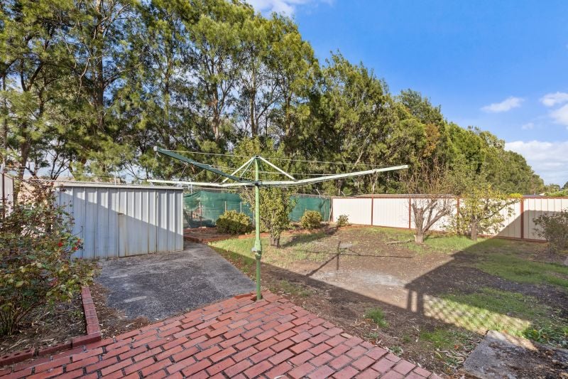 31 Grevillia Drive, Mill Park