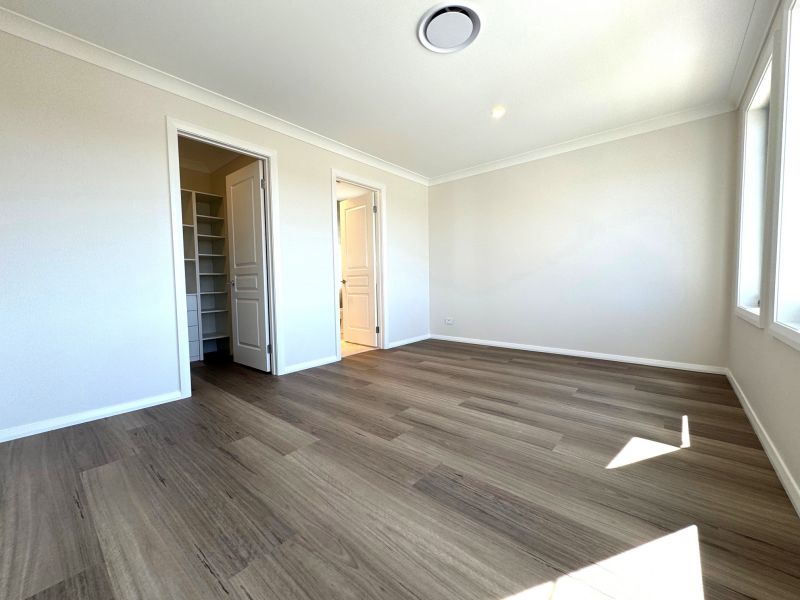 54 Greenough Crescent, Marsden Park