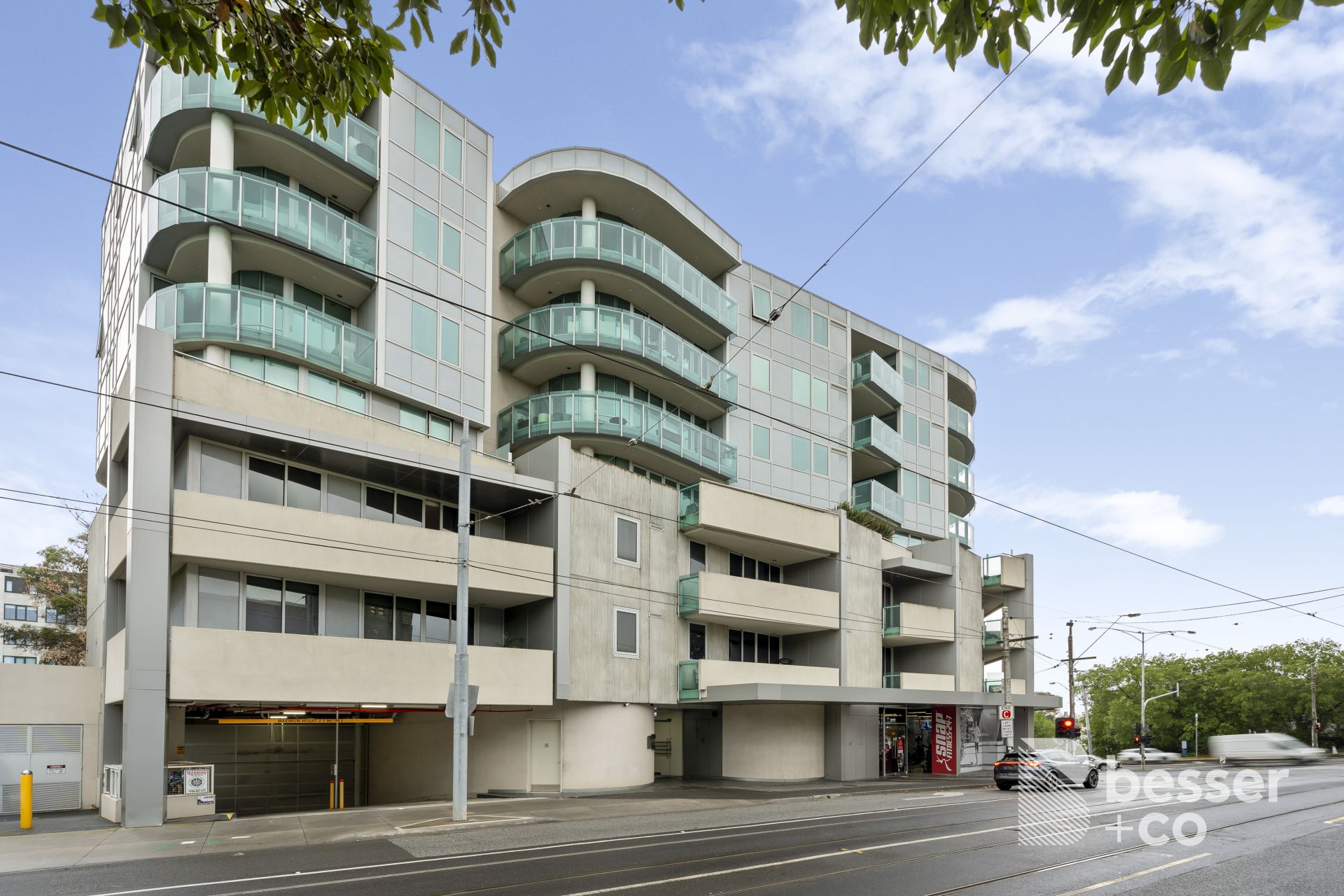 607/1615 Malvern Road, Glen Iris - Thumbnail 2