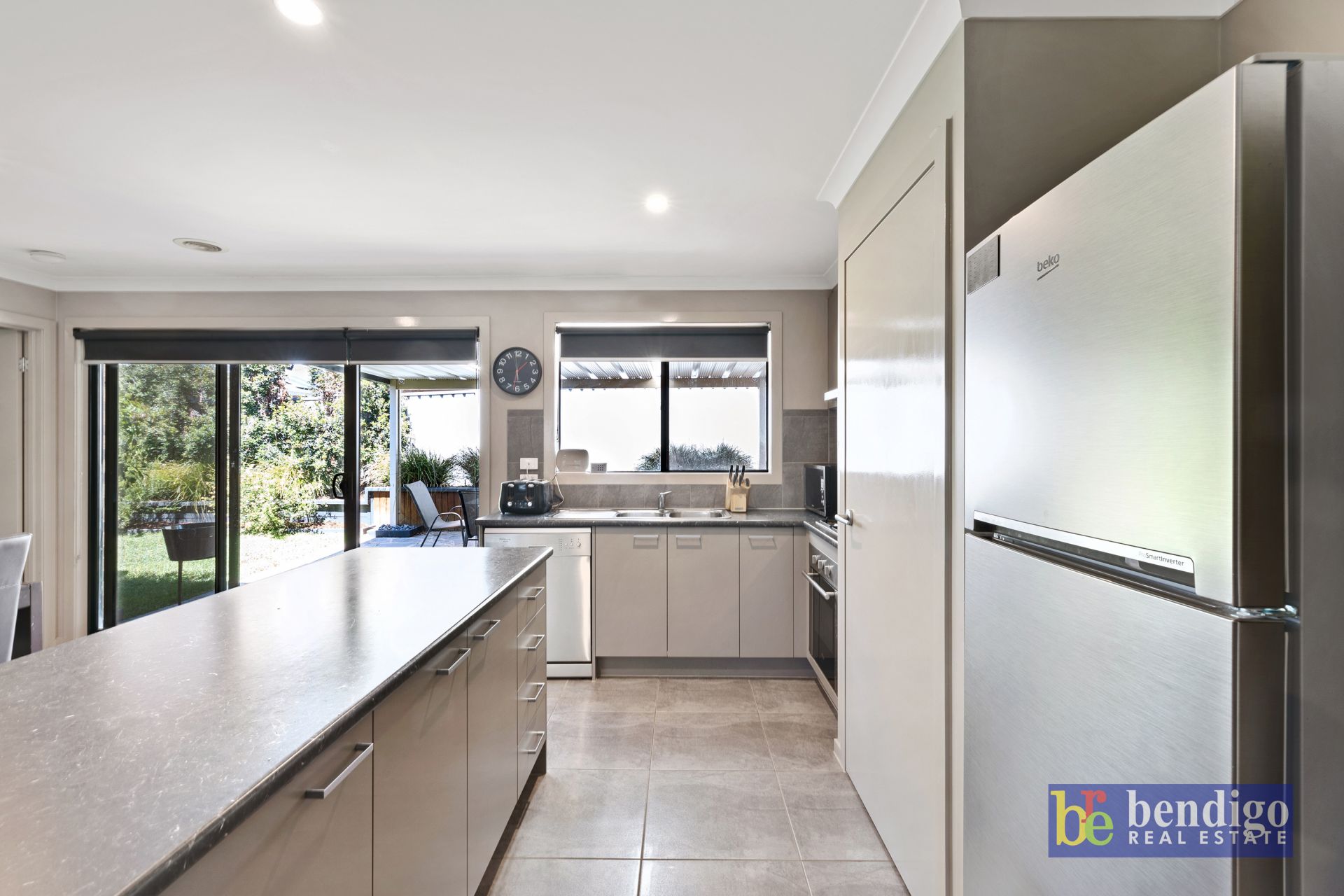 21 Akins Rise Golden Square VIC, Square - Thumbnail 5