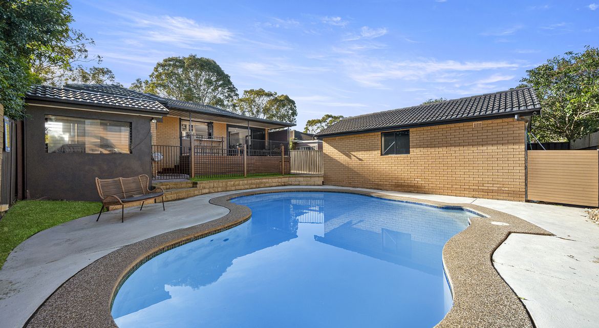 Riverstone 25 Oleander Crescent