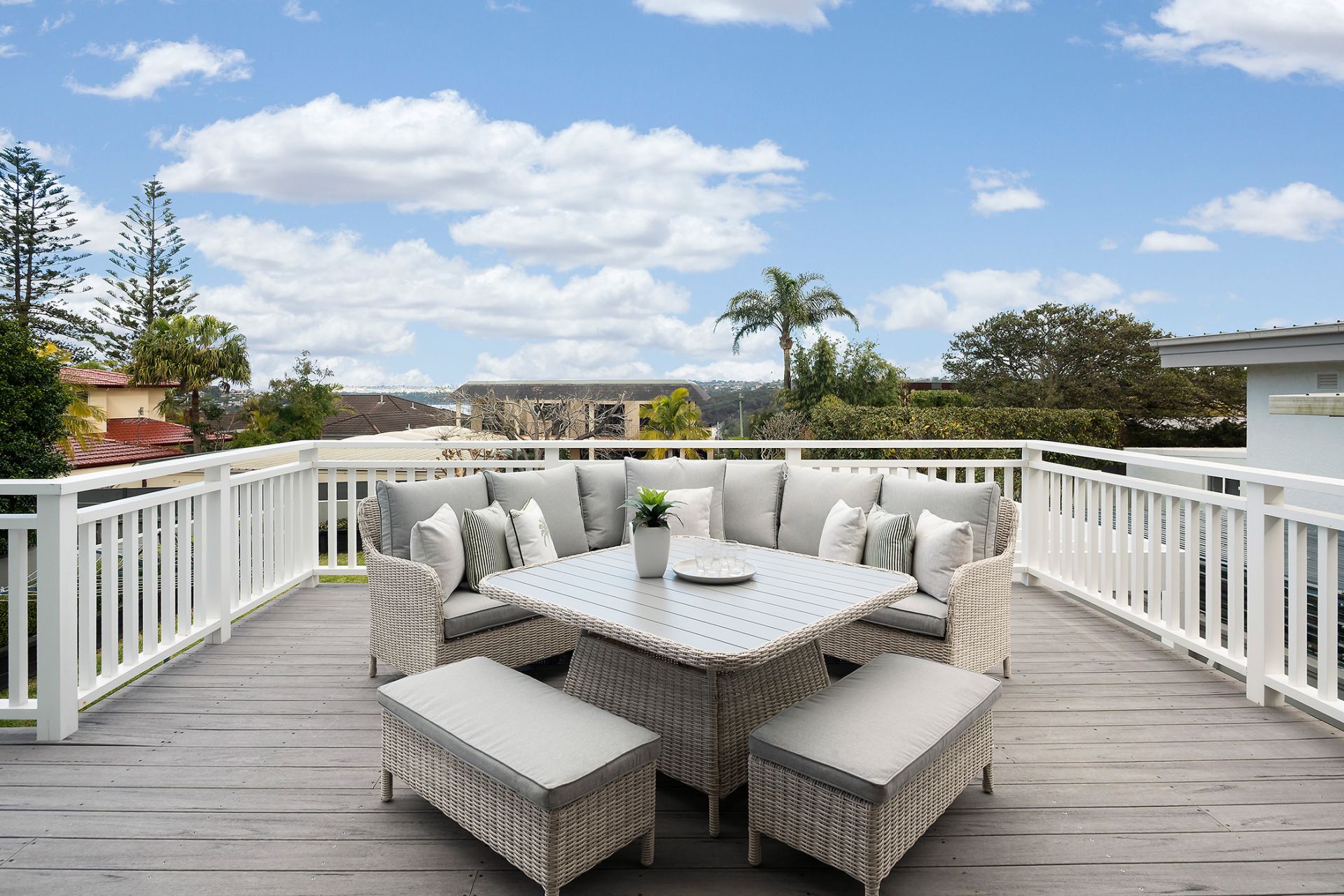 23 Ponsonby Parade, Seaforth, Seaforth - Thumbnail 8