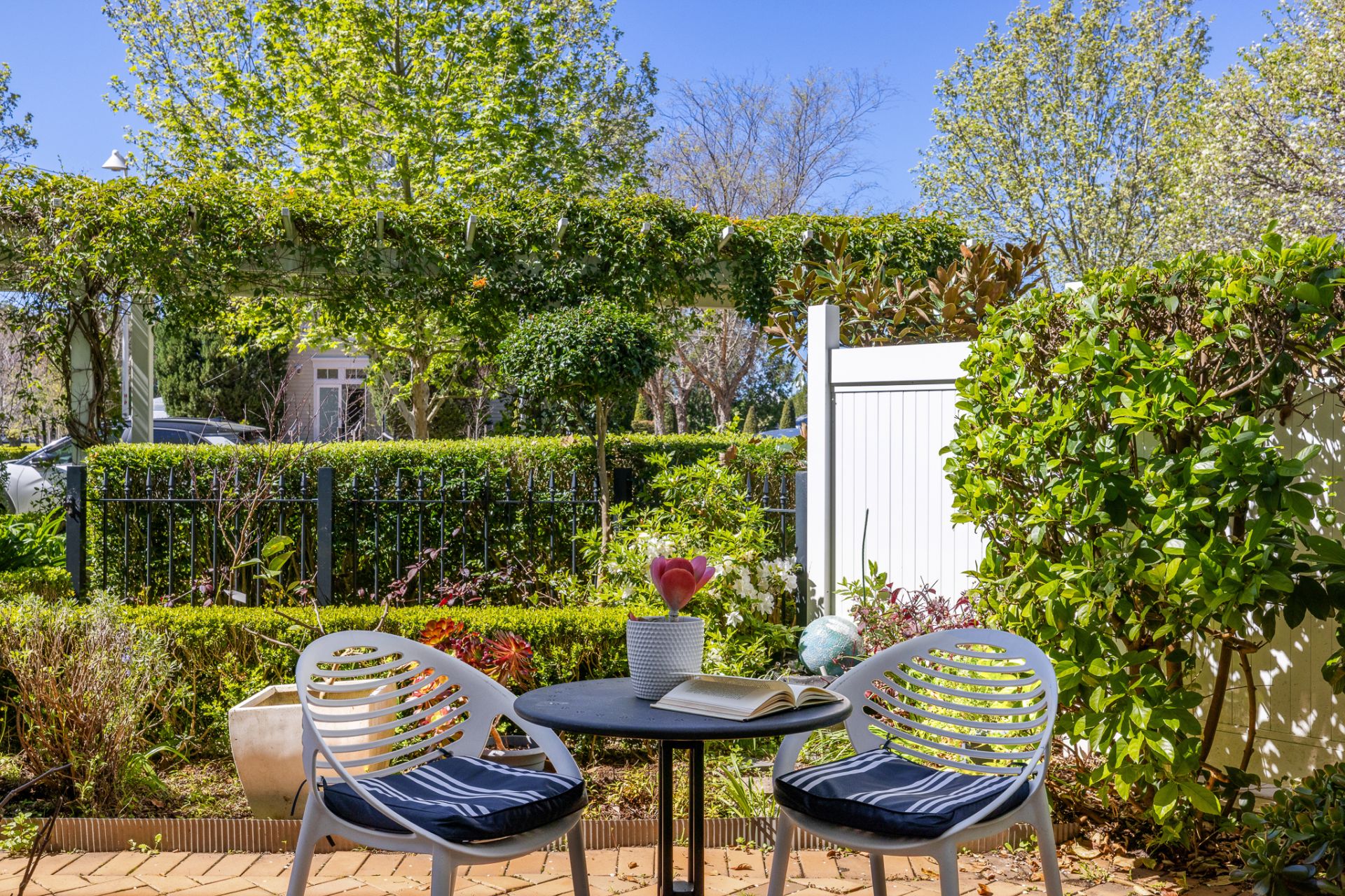 12/50-58 Village Drive, Breakfast Point, Breakfast Point - Image 1