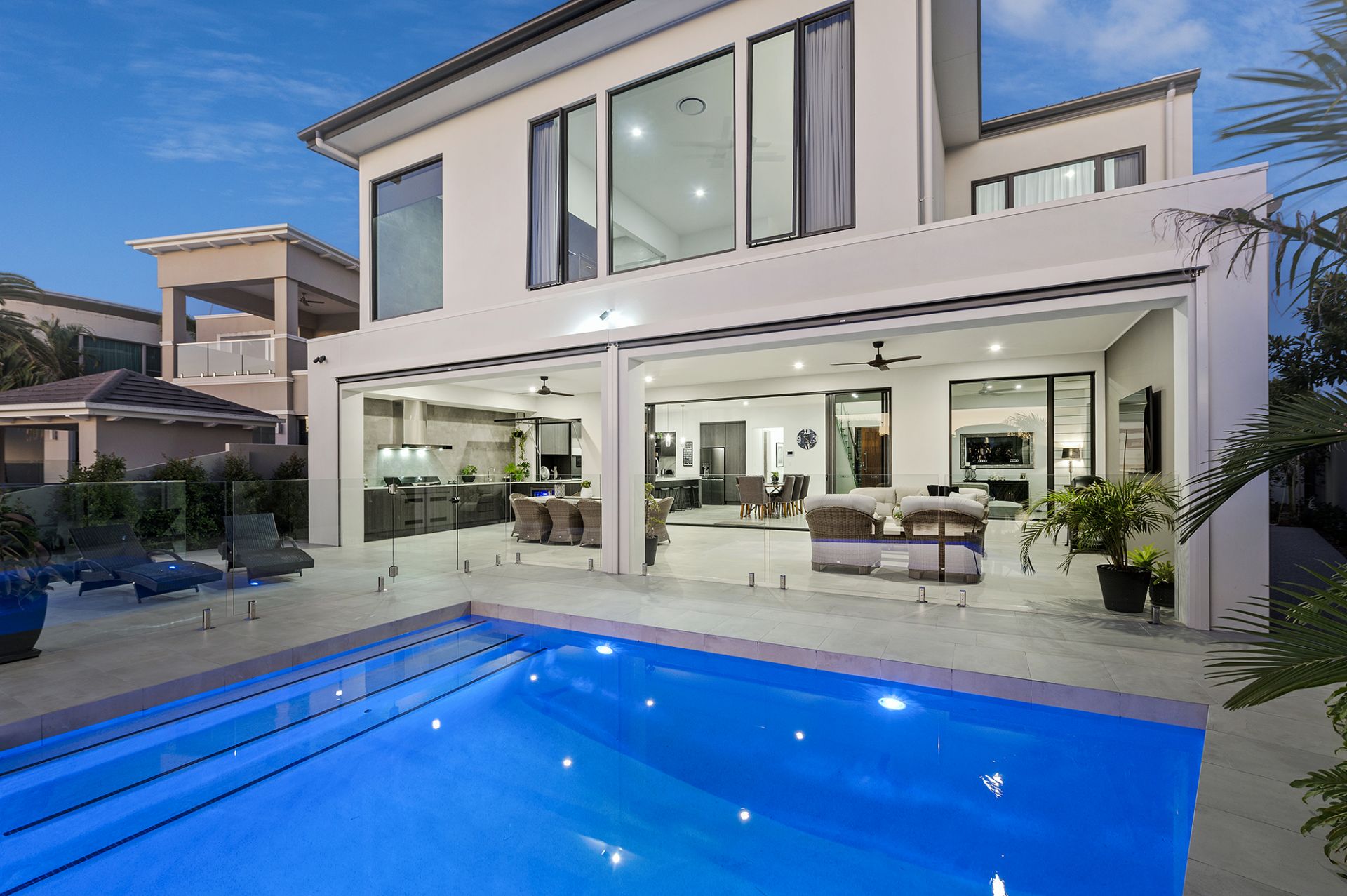 68 The Sovereign Mile, Sovereign Islands - Thumbnail 3