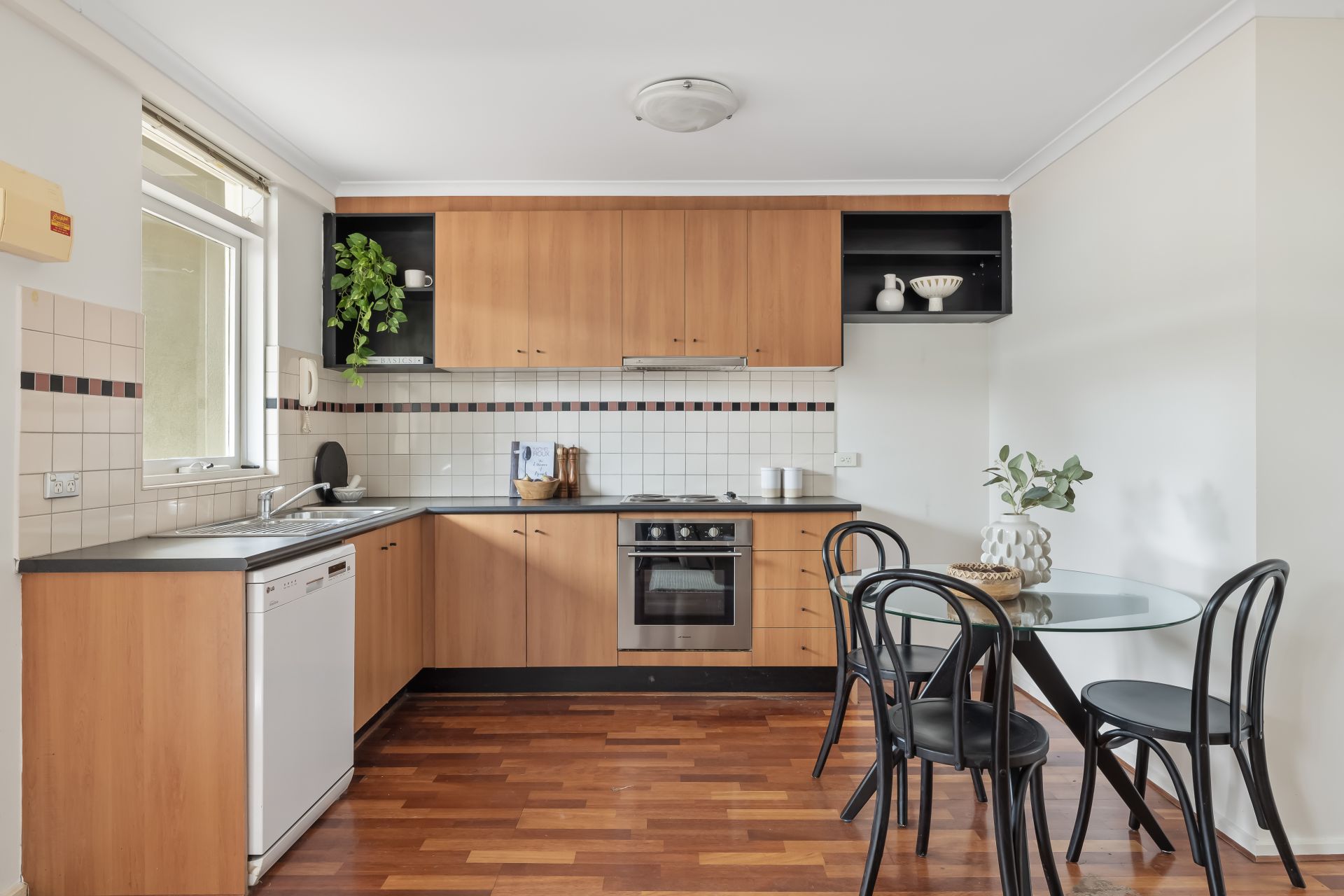 Experience Inner-City Living!