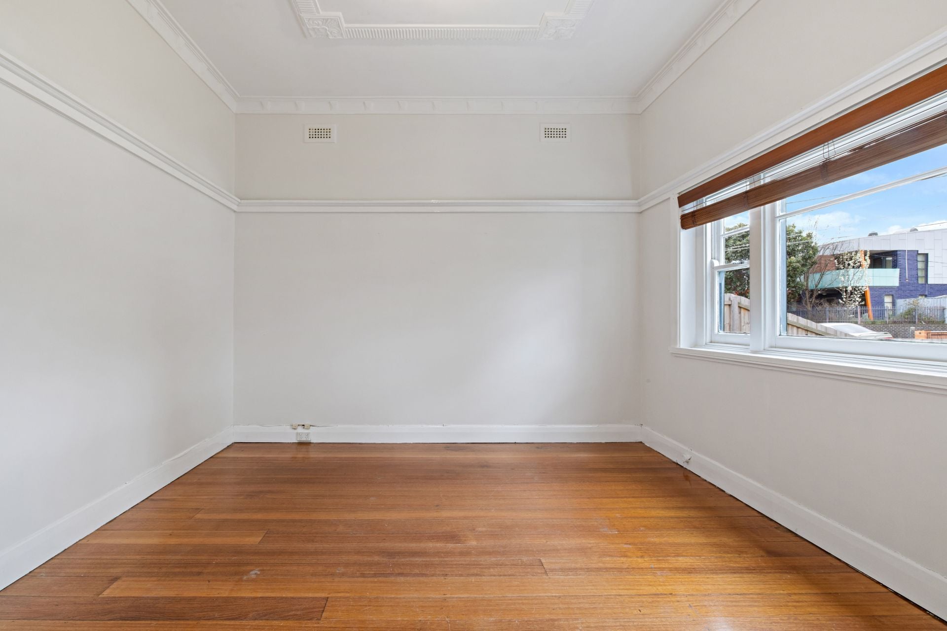 Immaculate refurbished family home close to schools.