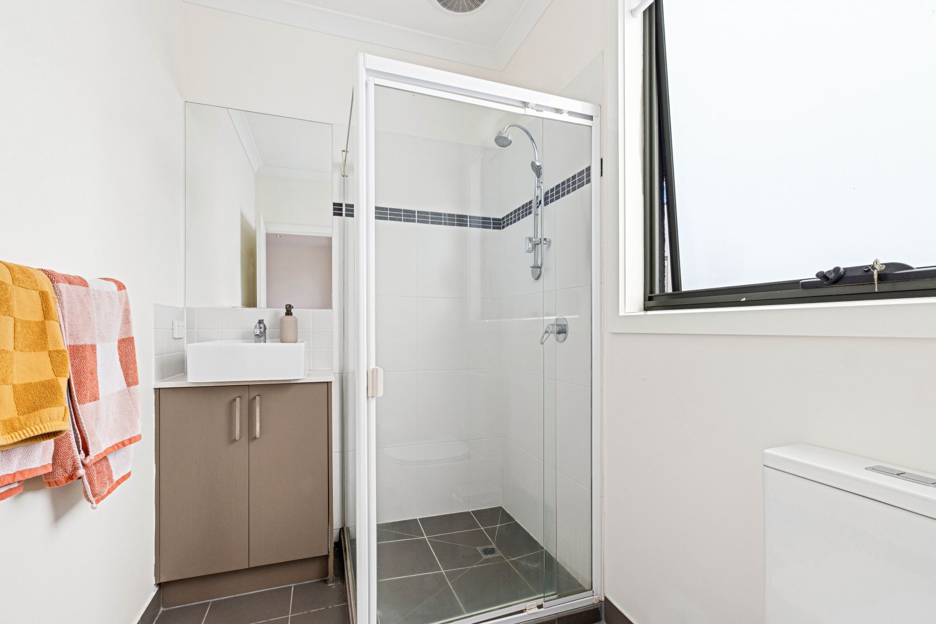 Effortless Living In A Lifestyle Location