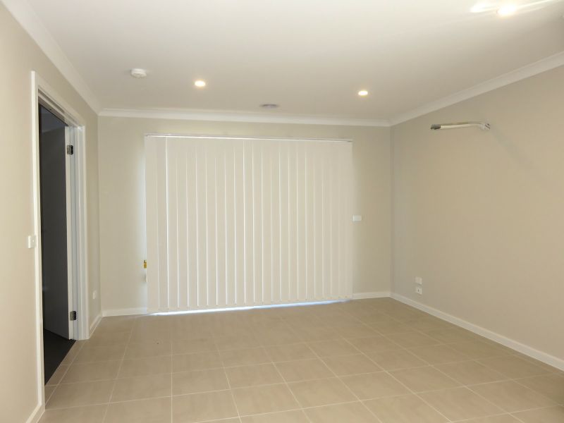 50 Loudon Circuit, Craigieburn