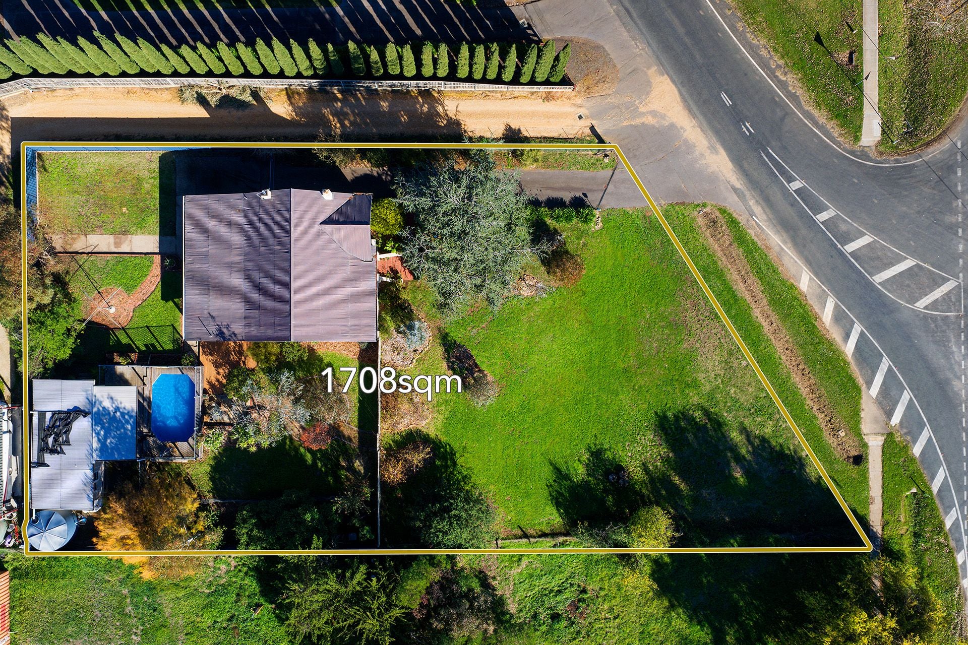1 Moscript Street, Campbells Creek - Thumbnail 3